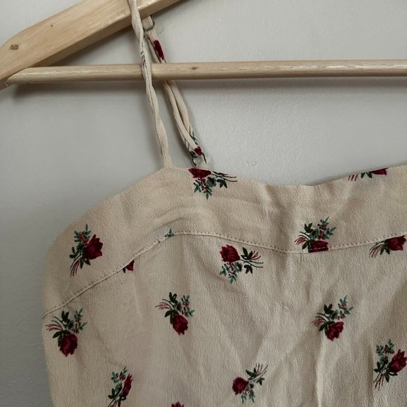 Floral Crop Top - Picture 2 of 5